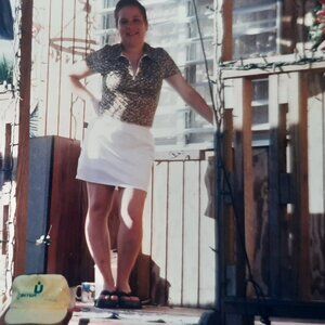 Meet your Posher, Dorita